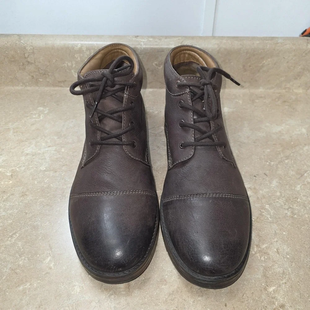Clarks Chukka Boots Mens Size 11.5 Brown Leather Lace Up OrthoLite Casual‎